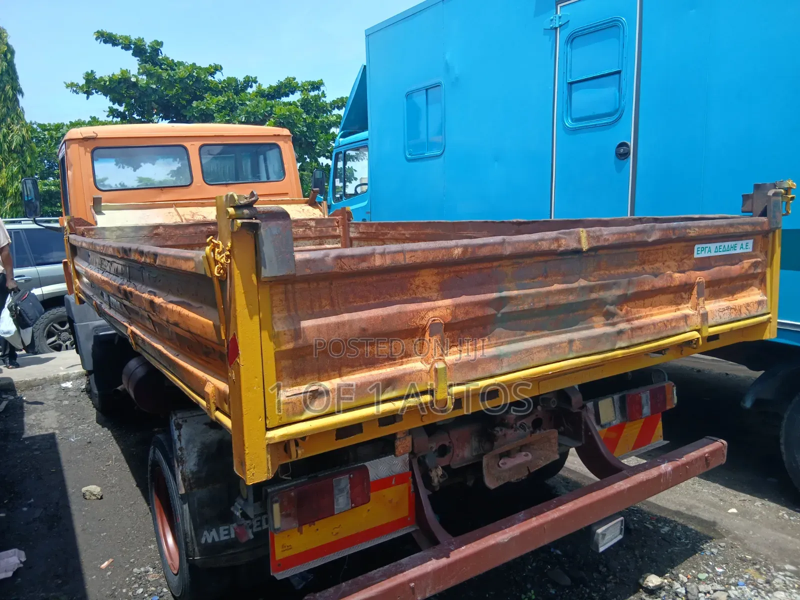 Mercedez Benz Truck Tipper 814