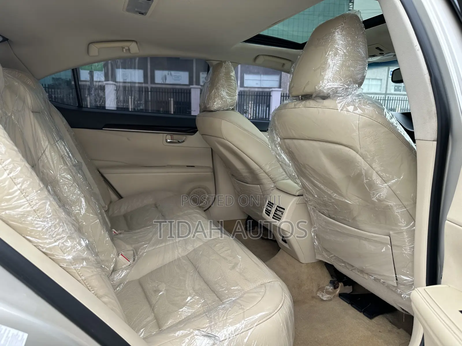 Lexus ES 350 FWD 2013 Gold