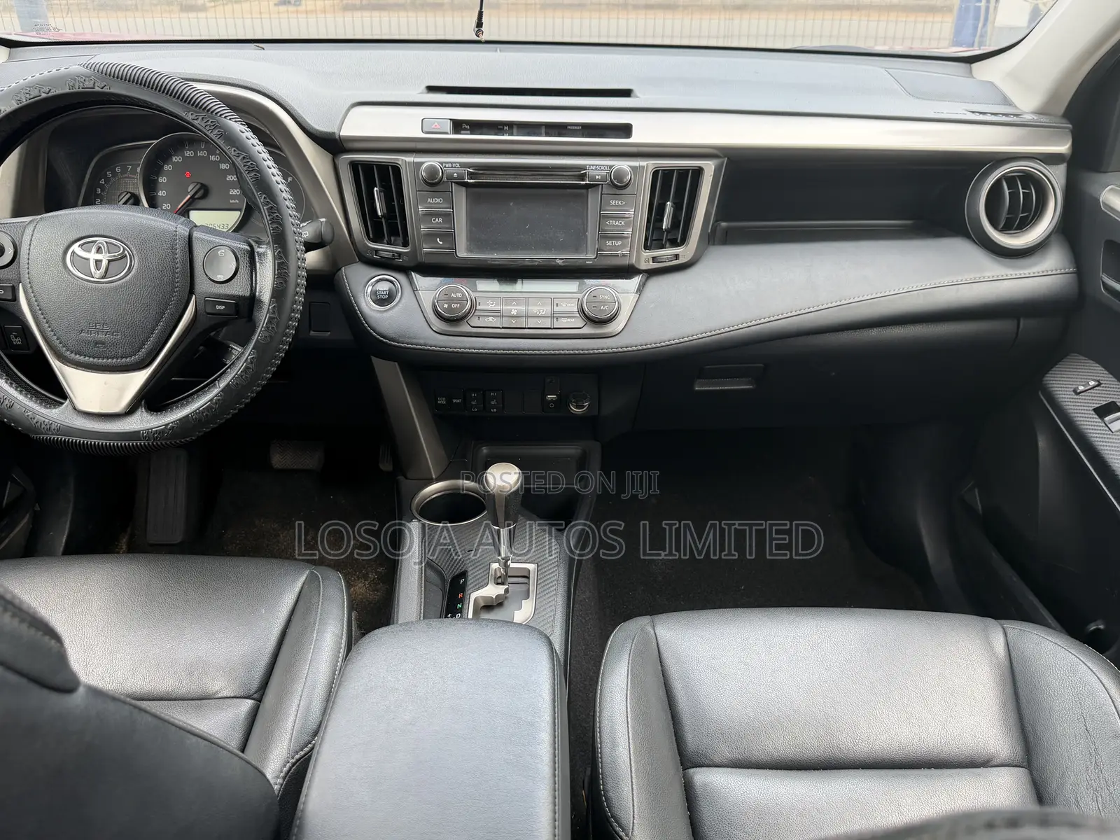 Toyota RAV4 Limited FWD (2.5L 4cyl 6A) 2016 Red