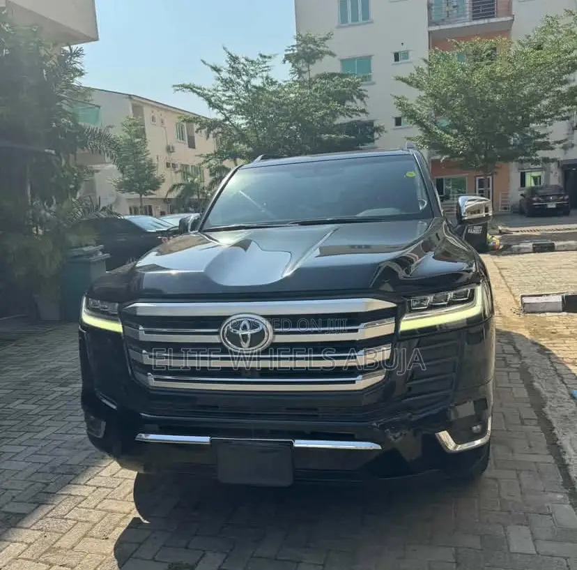 2022 Toyota Land Cruiser