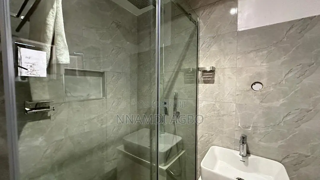 Furnished 2bdrm Maisonette in Lekki Phase 1 for rent