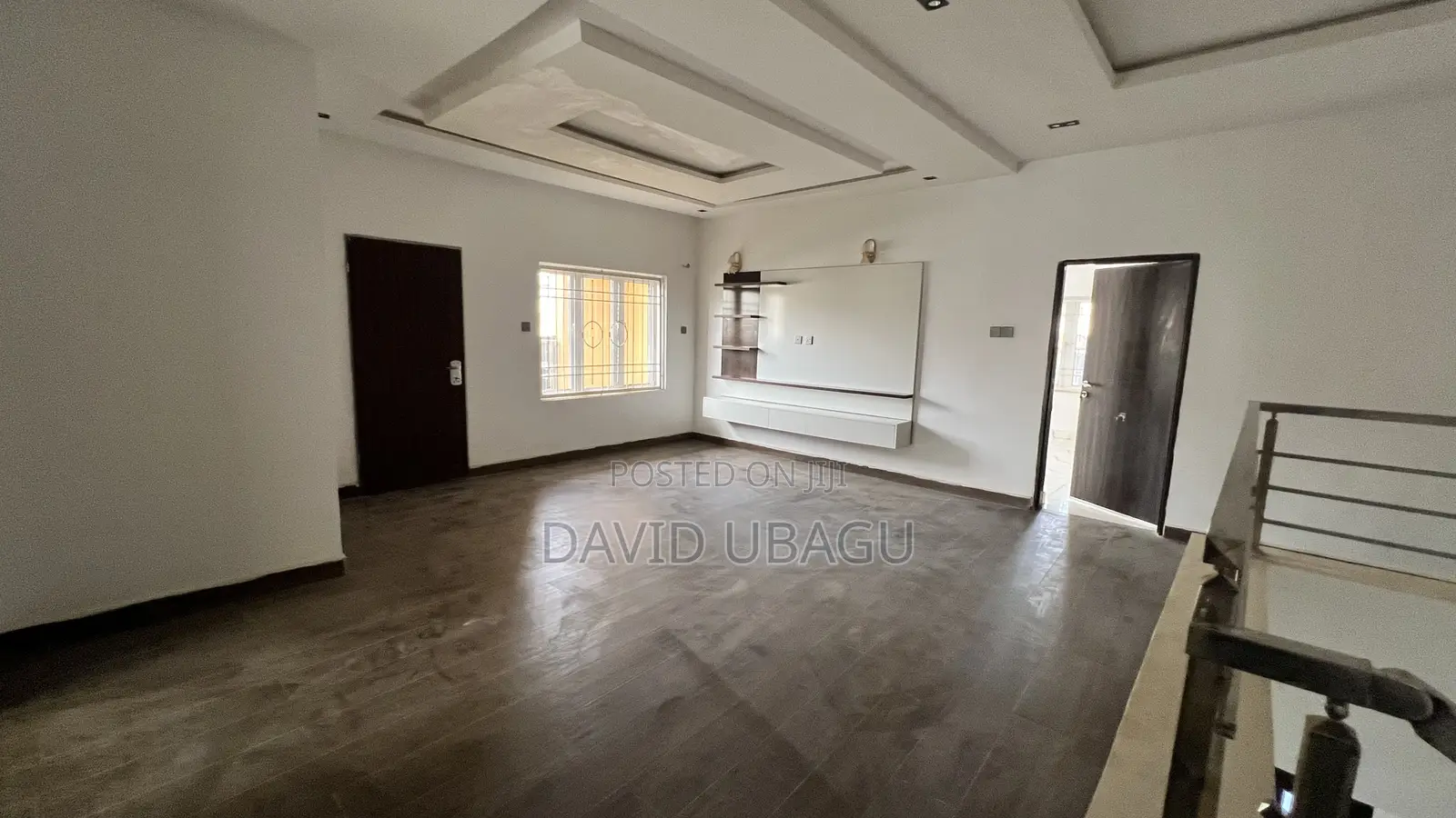 4bdrm Duplex in Paradise, Life Camp for sale