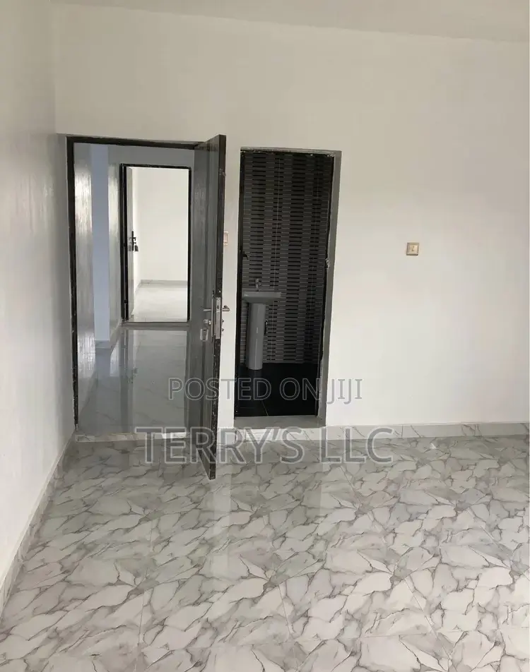1bdrm Apartment in Jikwoyi for rent