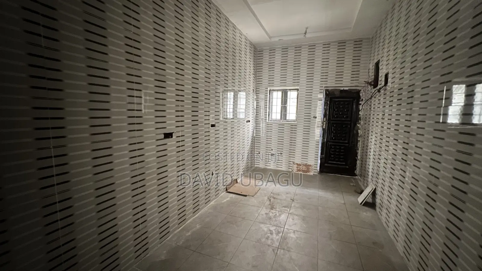 4bdrm Duplex in Paradise Estate, Life Camp for sale