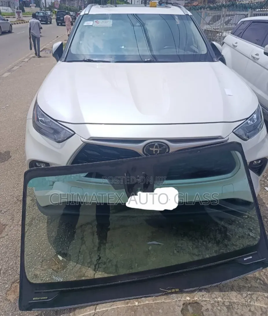 2021 Toyota Highlander Windscreen Glass Available Installed