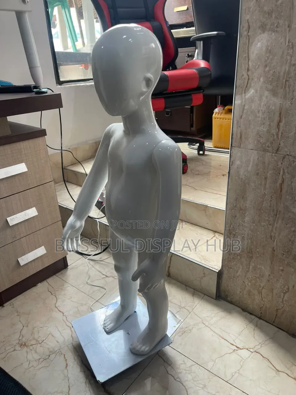 Children White Luxury Mannequin With Rotator