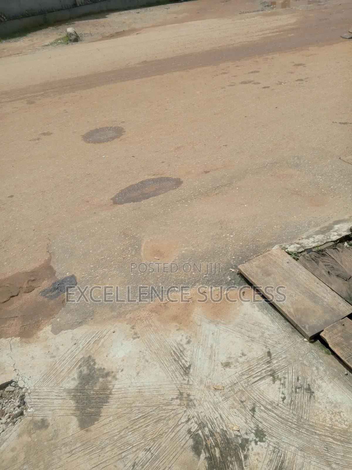 16bdrm House in Excellence Success, Papa Ajao / Mushin for sale