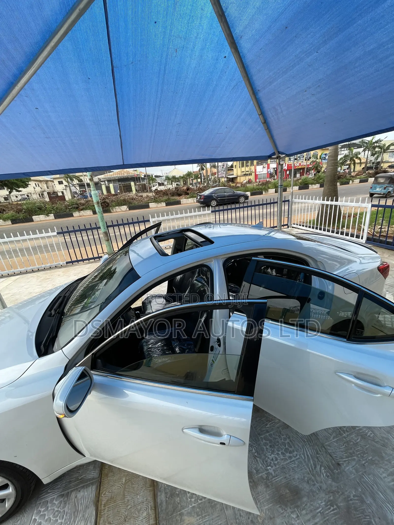 Lexus IS 250 4WD 2009 White