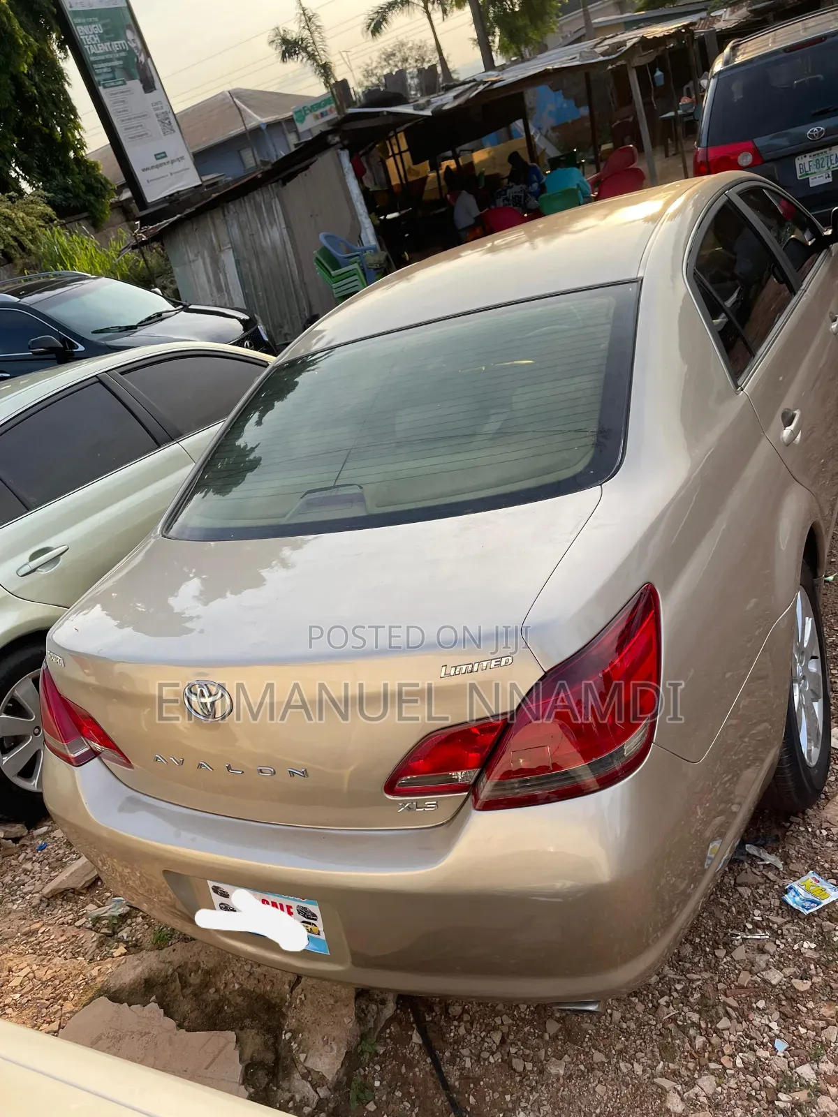 Toyota Avalon XLS 2006 Gold