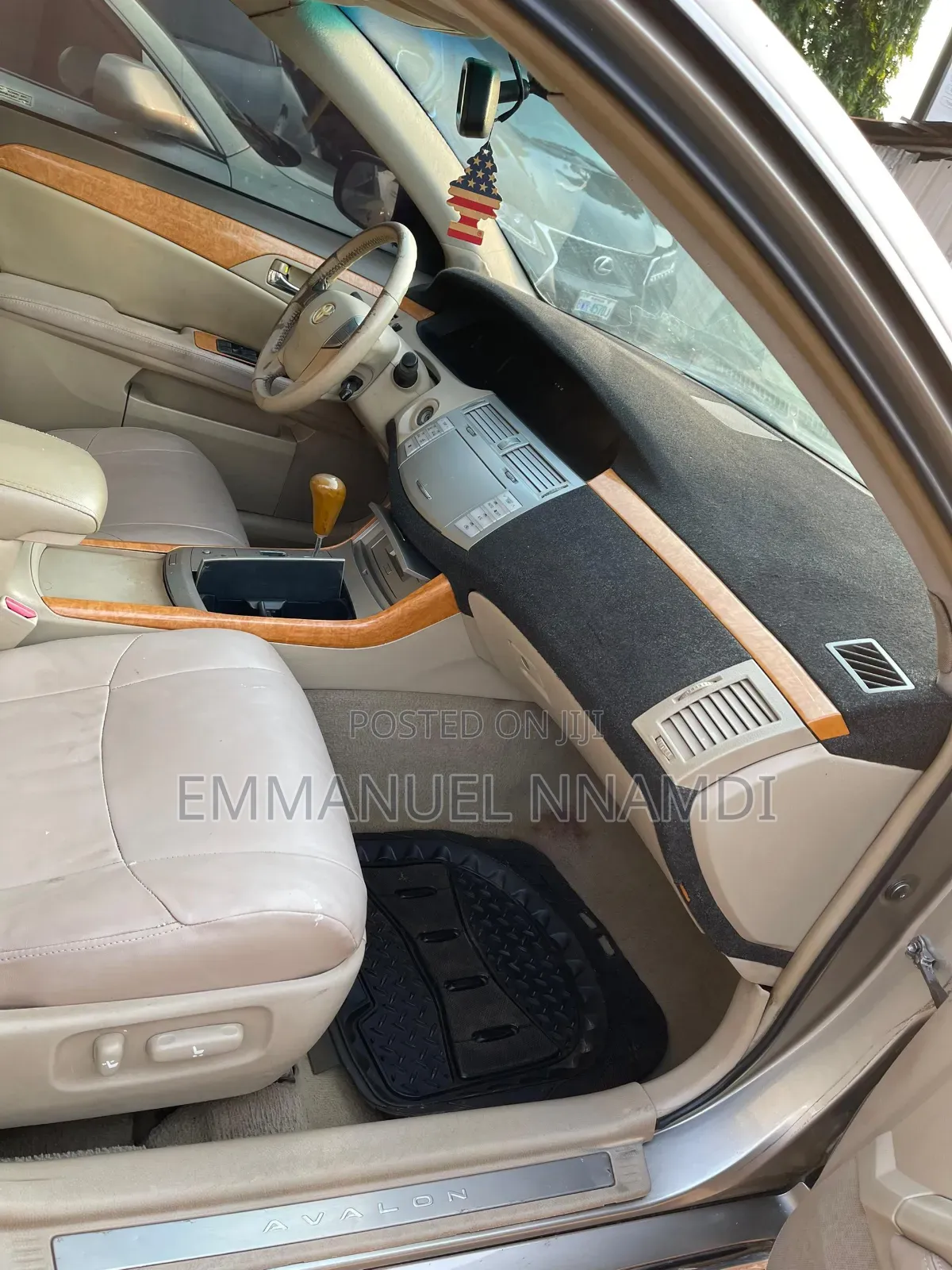 Toyota Avalon XLS 2006 Gold