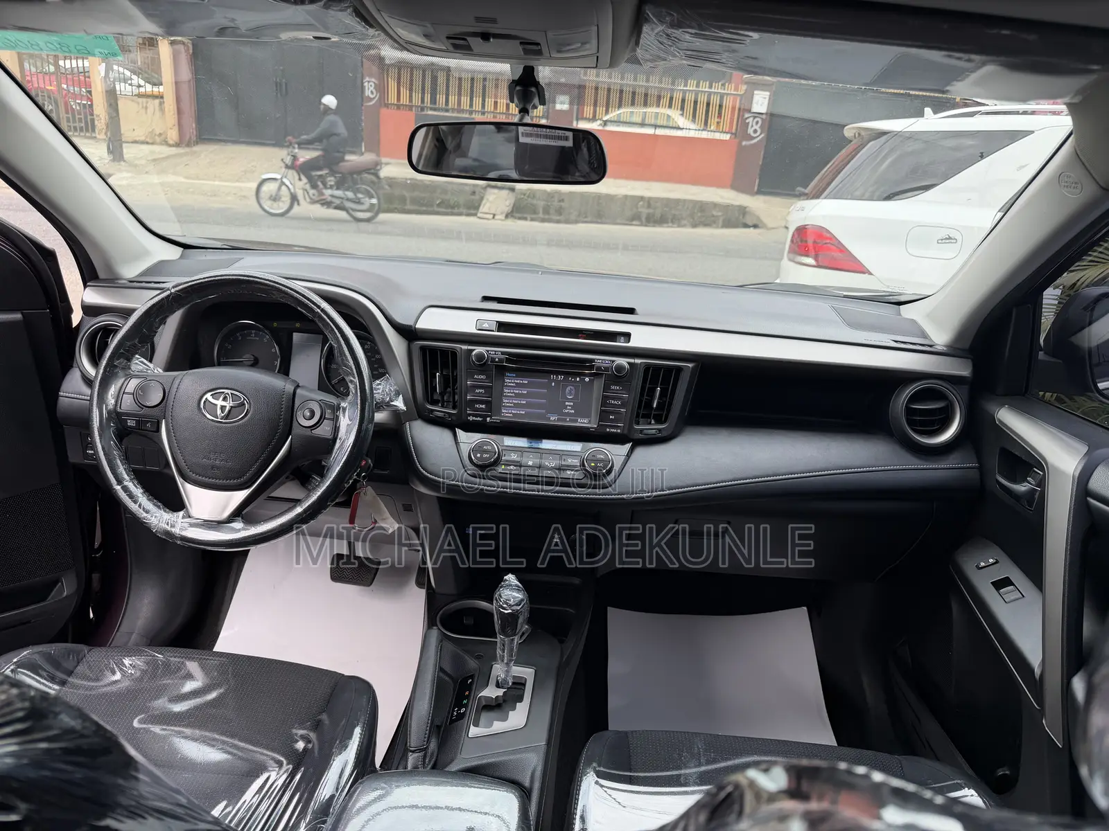 Toyota RAV4 2016 Burgundy