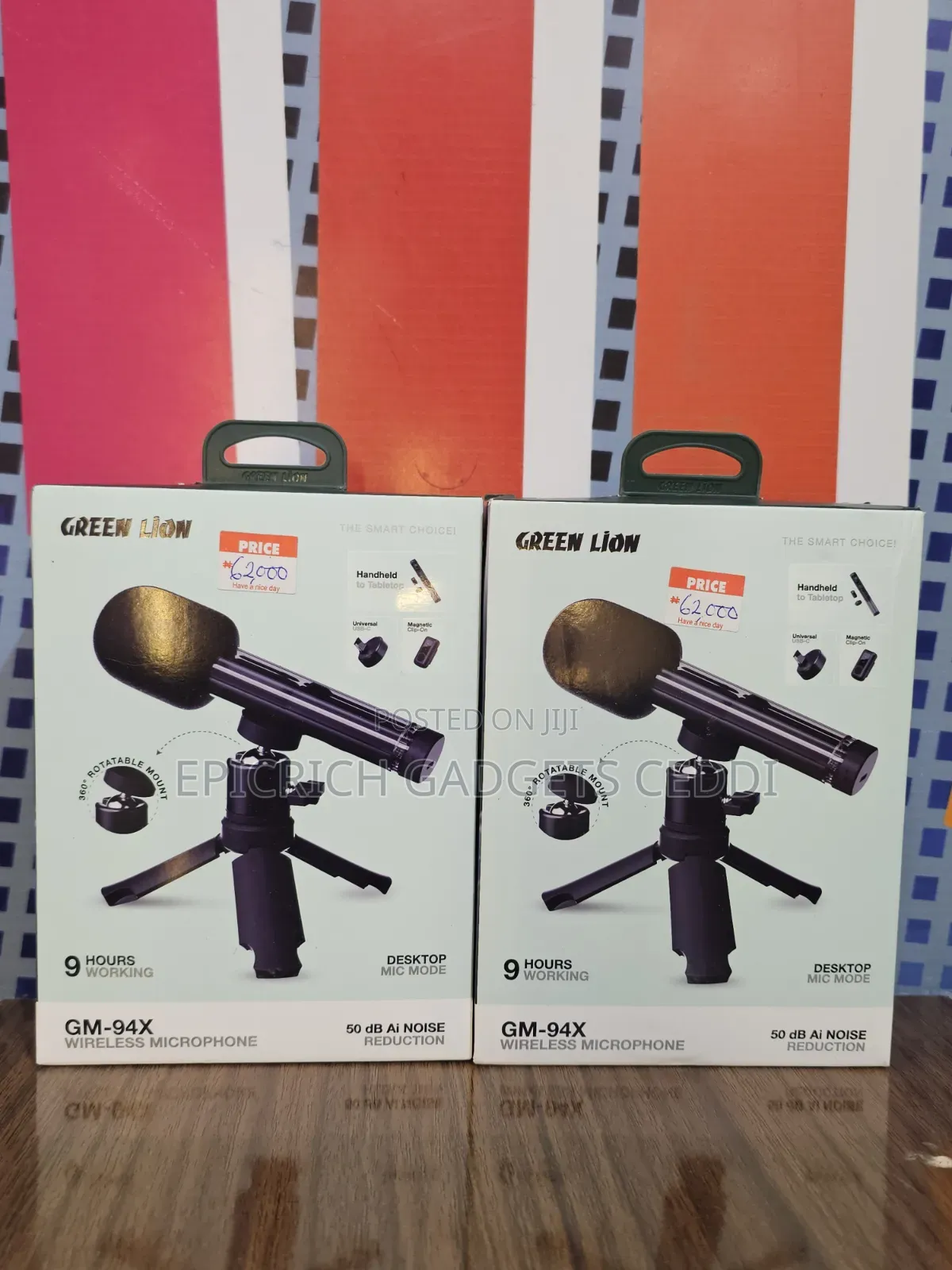 Green Lion Wireless Mic With Desktop Mic Mode and Tripod Stand