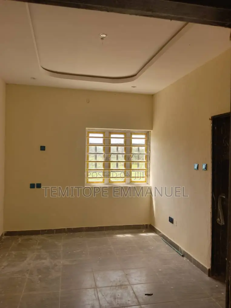 Furnished 3bdrm Apartment in Berger for sale