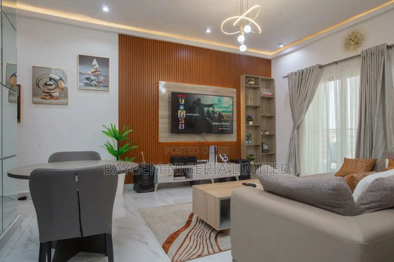 Furnished 2bdrm Apartment in Lekki Phase 1 for rent