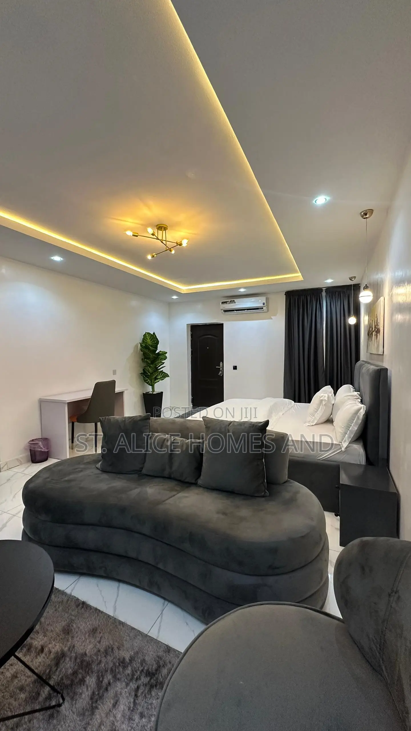 Hoolio Allybella - 103 Big Studio Room Apartment, Gudu, Abuja