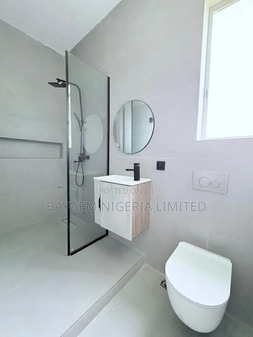 2bdrm Apartment in Lekki for rent