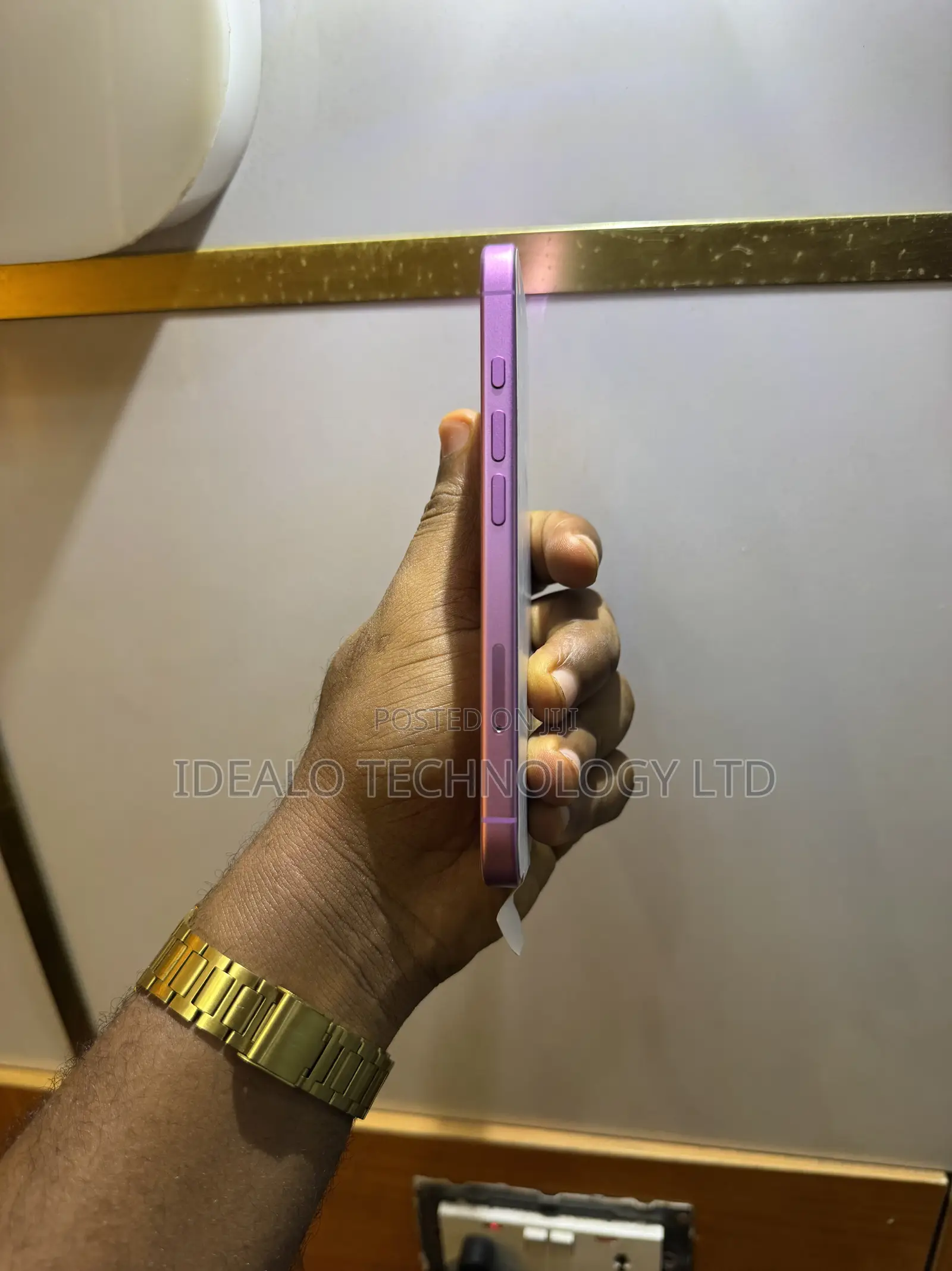 Apple iPhone 16 128 GB Pink
