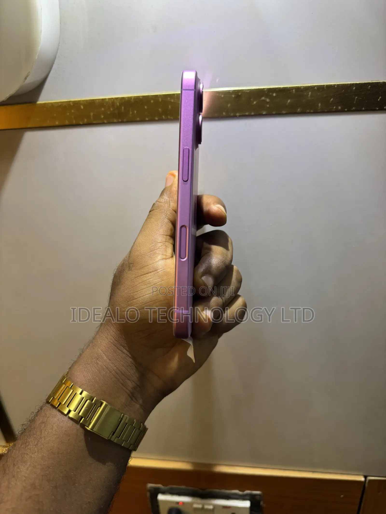 Apple iPhone 16 128 GB Pink