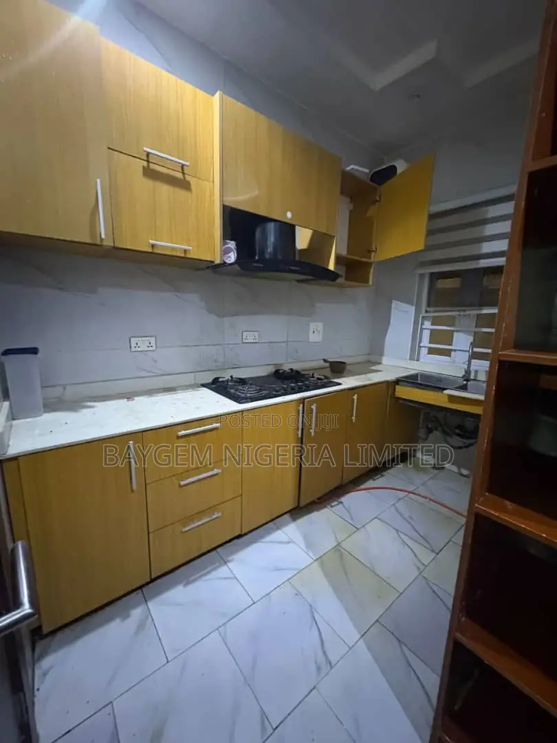 Mini Flat in Lekki, Osapa london for rent