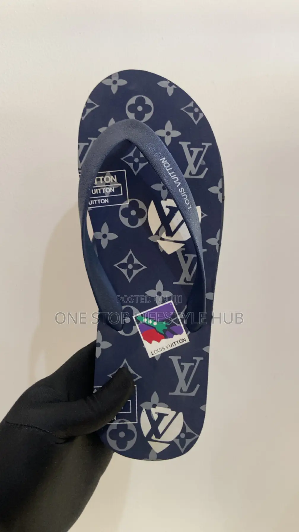 Designer Louis Vuitton Monogram Sticker Beach Flip Flops / Slippers