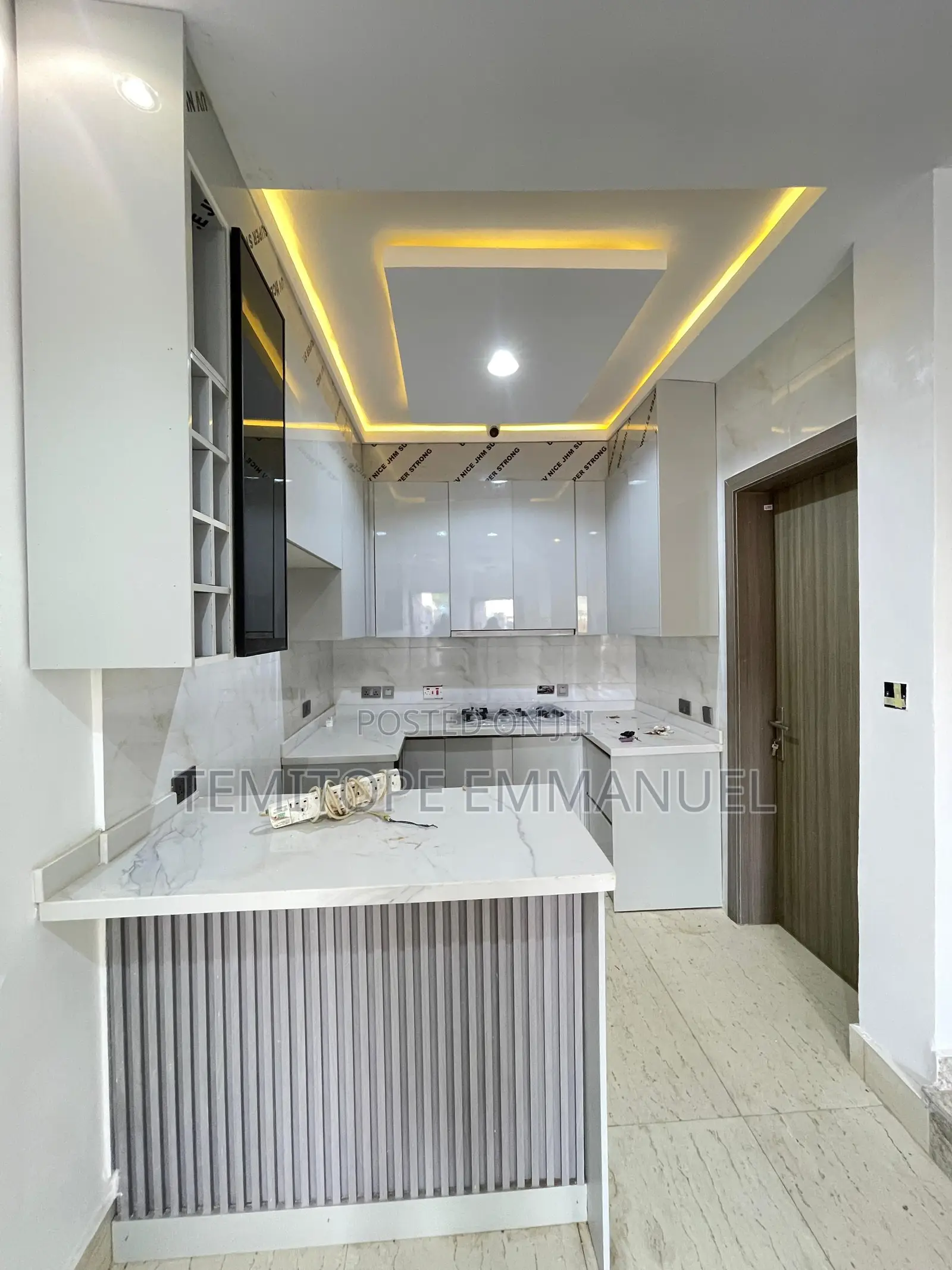 Furnished 4bdrm Duplex in Surulere for sale
