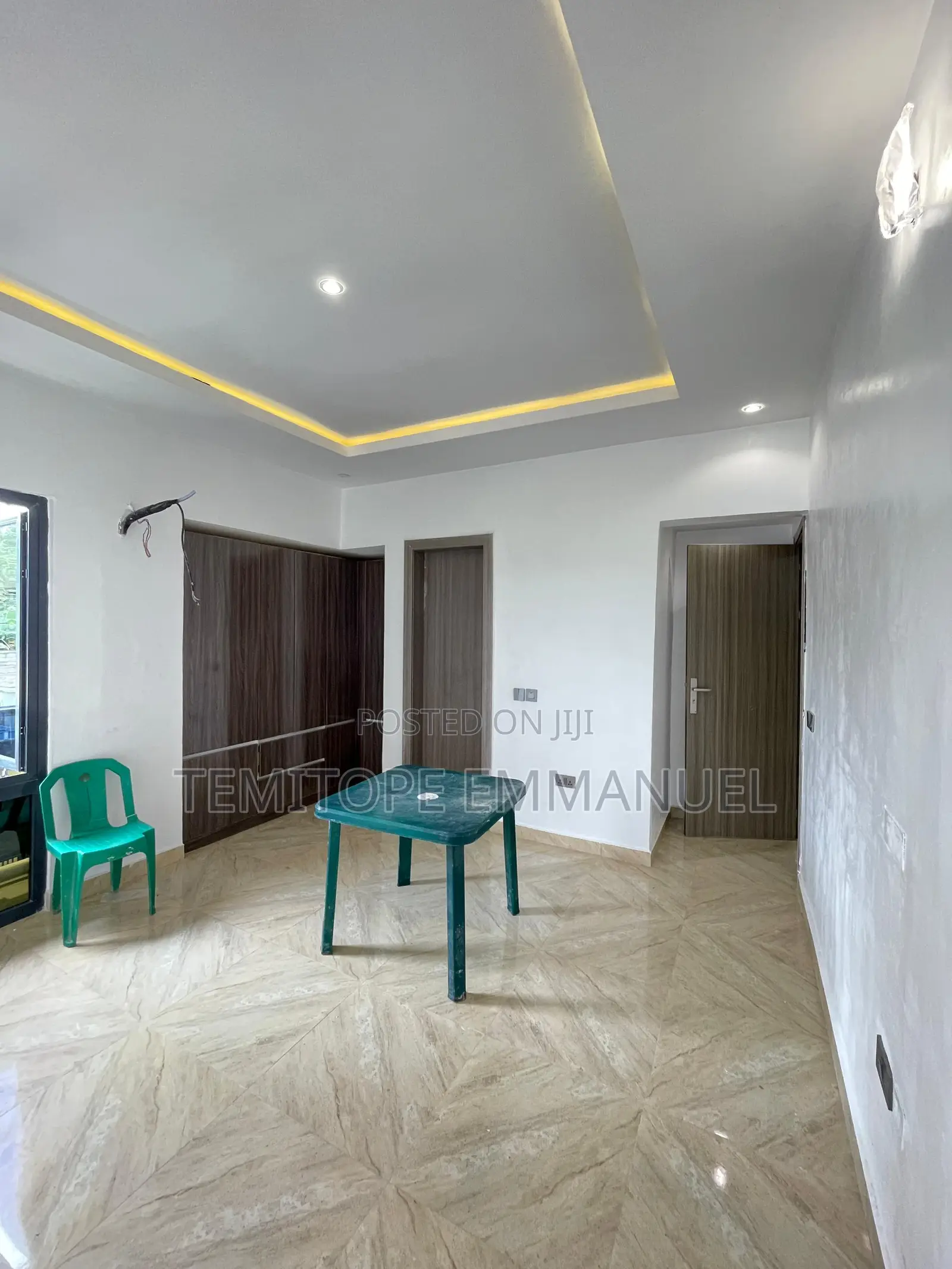 Furnished 4bdrm Duplex in Surulere for sale