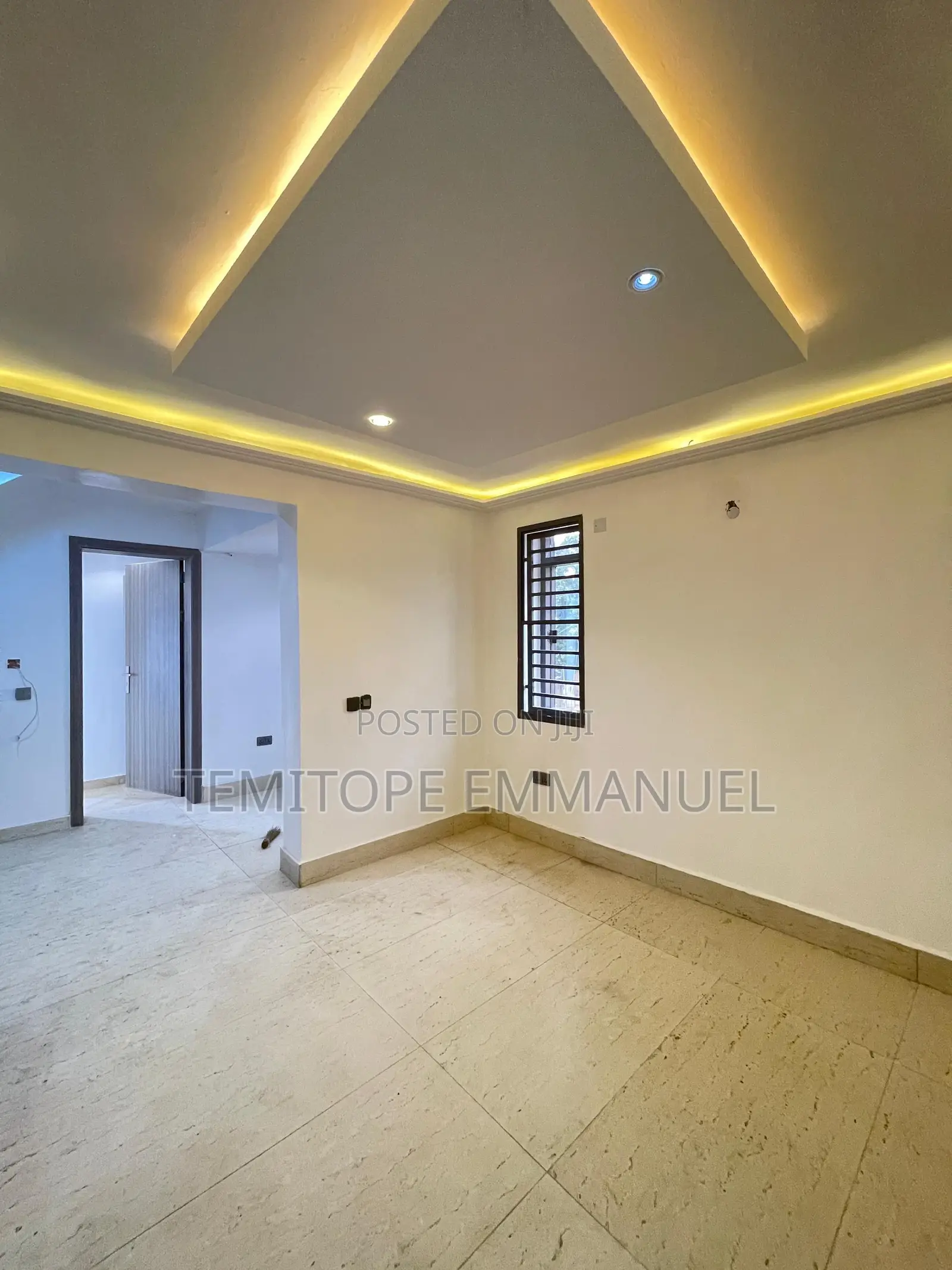 Furnished 4bdrm Duplex in Surulere for sale