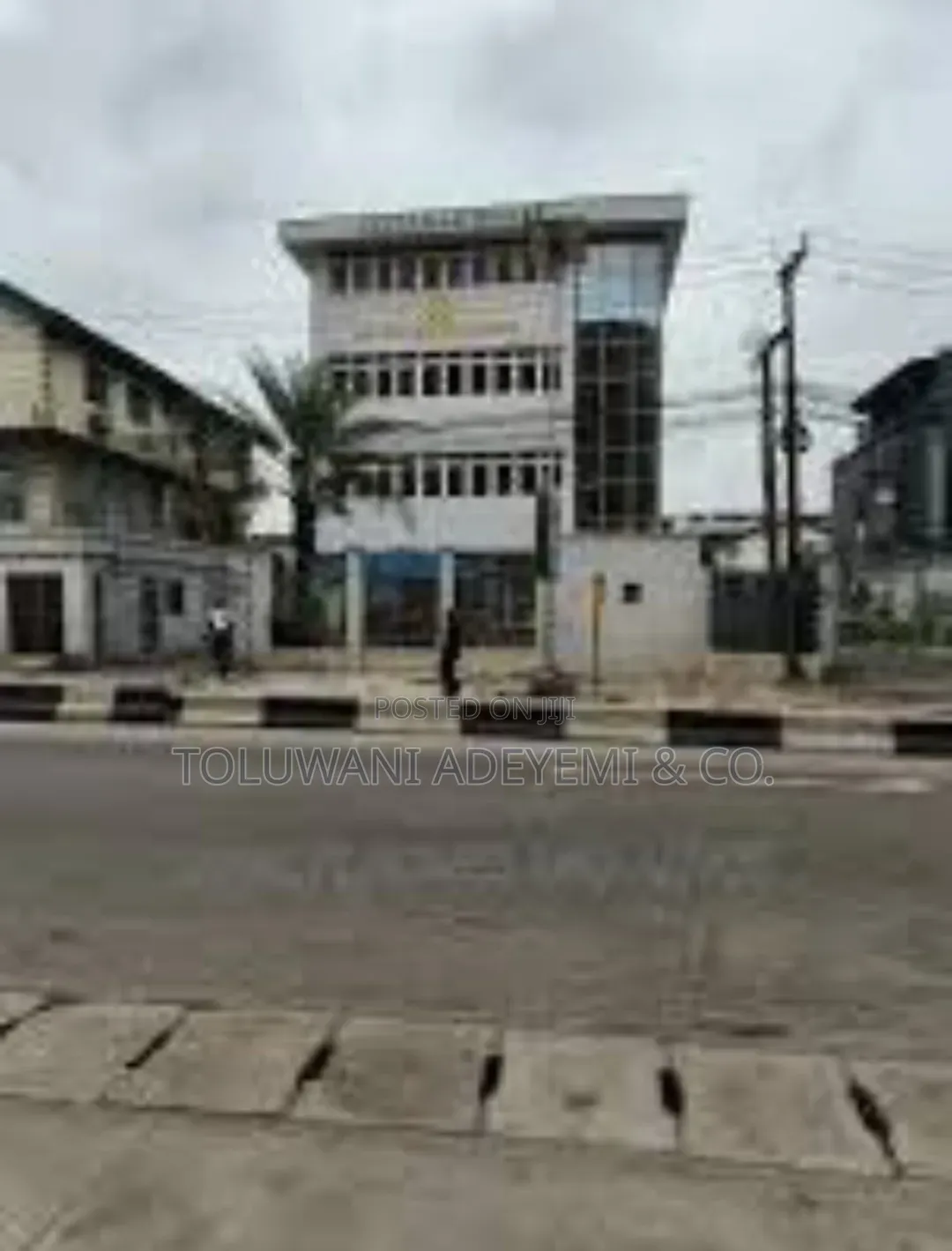506sqm Lettable Space Office Building on 3floors
In Ikeja Lagos