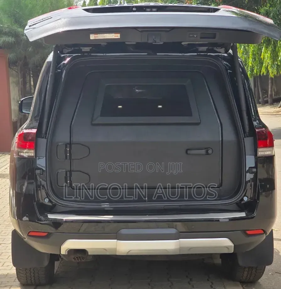 New Toyota Land Cruiser GS 4WD 2026 Matt Black