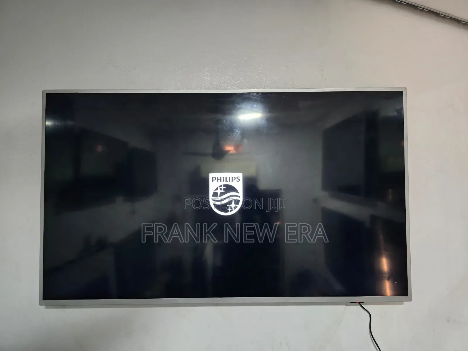 Philip Smart 50 inches