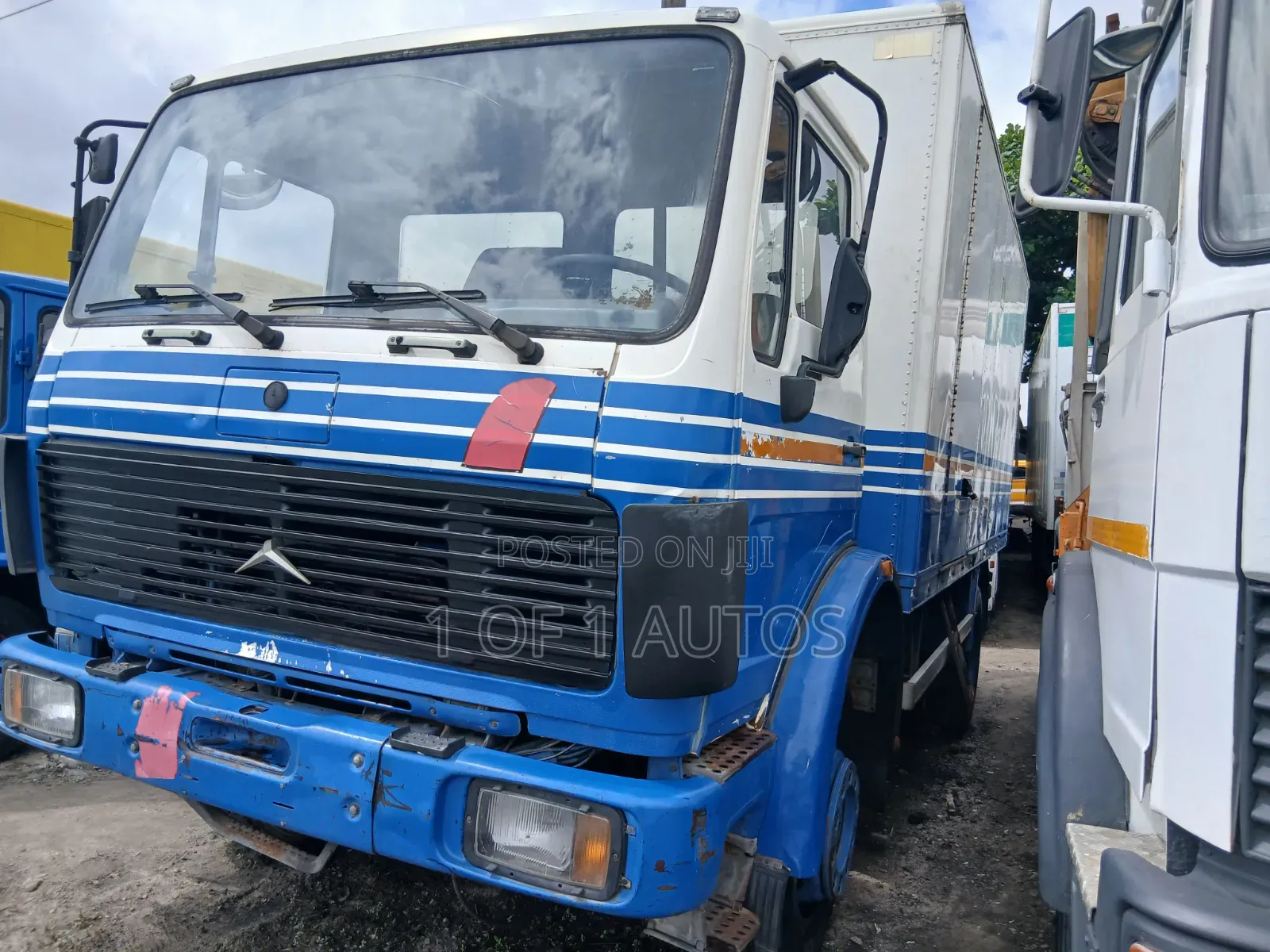 Mercedes Benz 1617