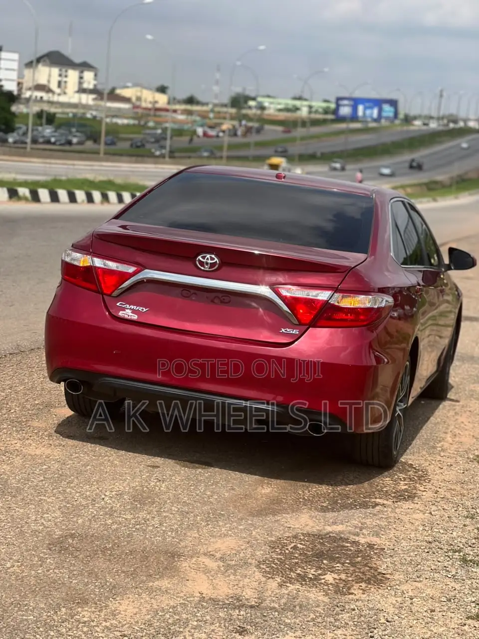 Toyota Camry XSE 4dr Sedan (3.5L 6cyl 6A) 2017 Red