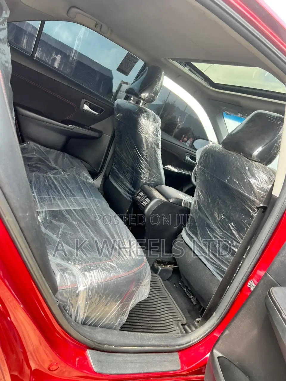 Toyota Camry XSE 4dr Sedan (3.5L 6cyl 6A) 2017 Red