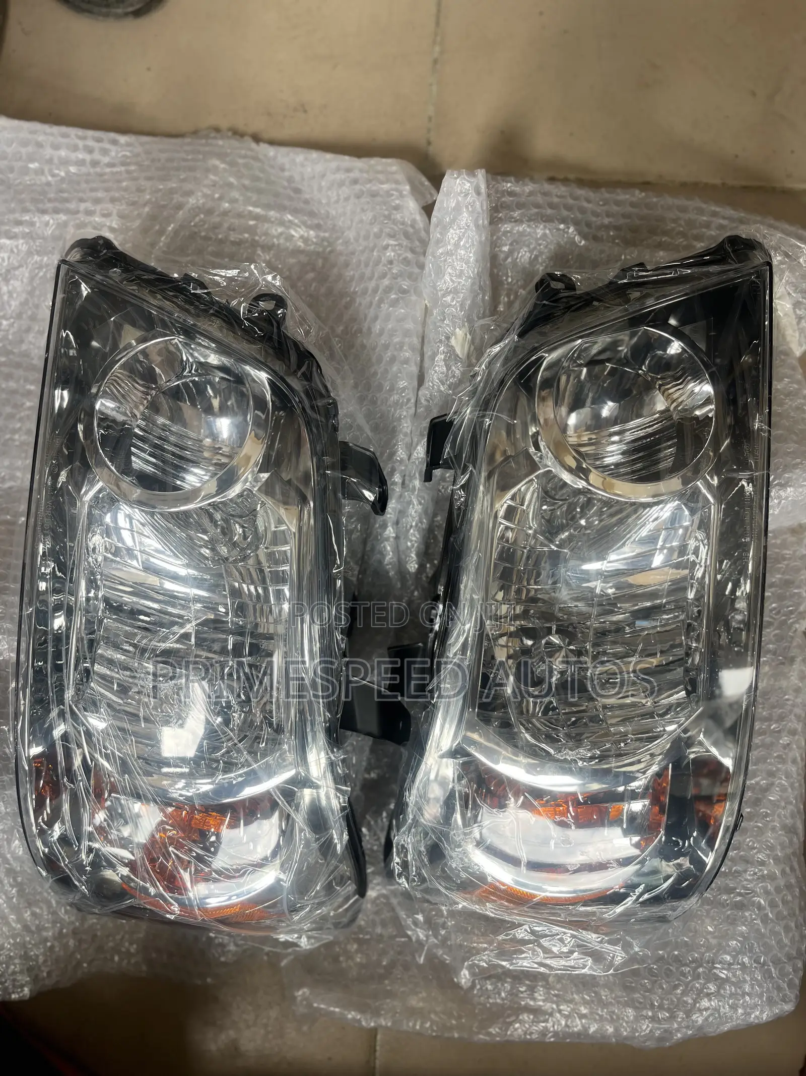 Headlamp for Highlander 2005