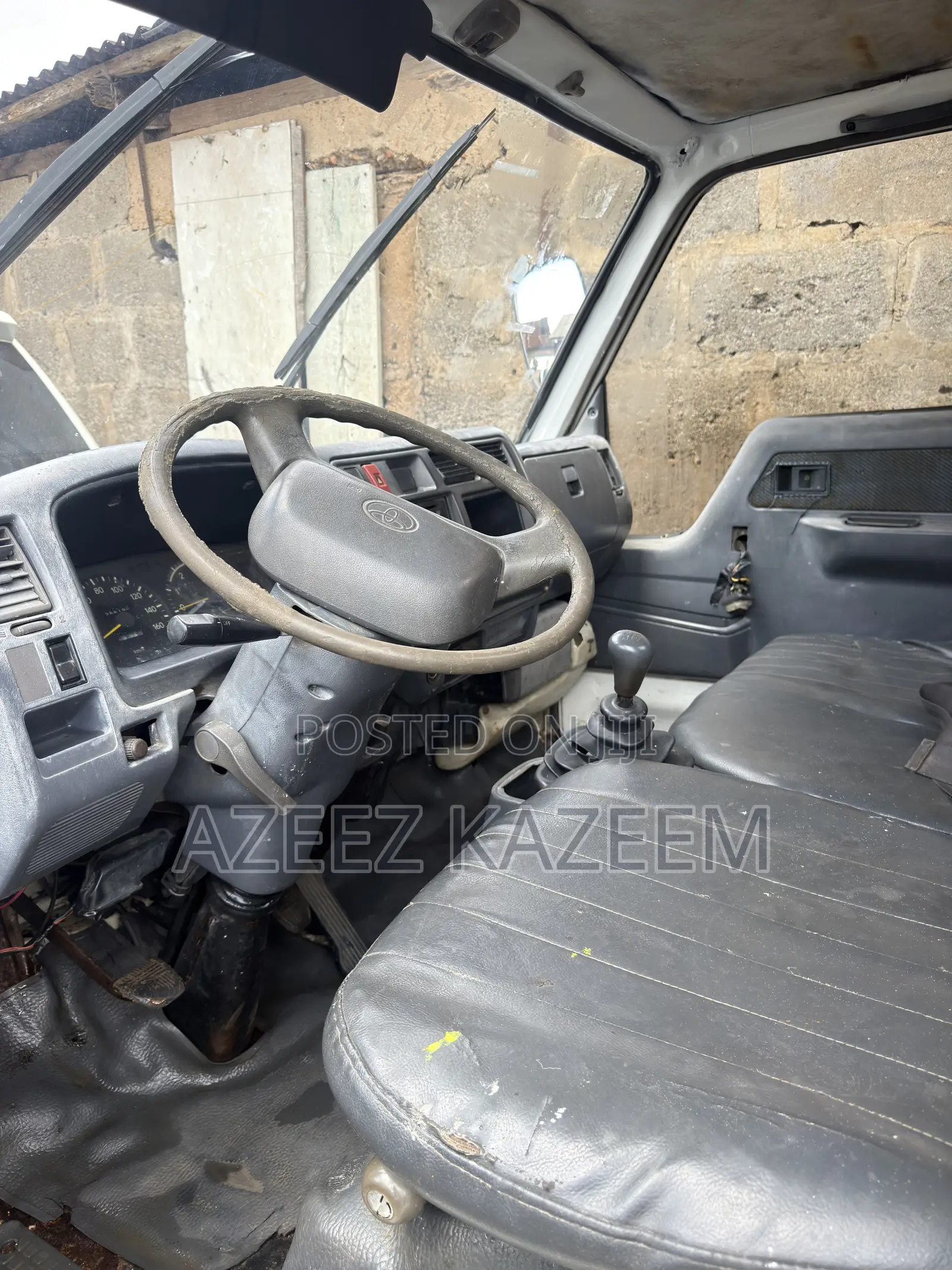 Toyota Dyna 200 Normal Hand 2rz Engine First Body