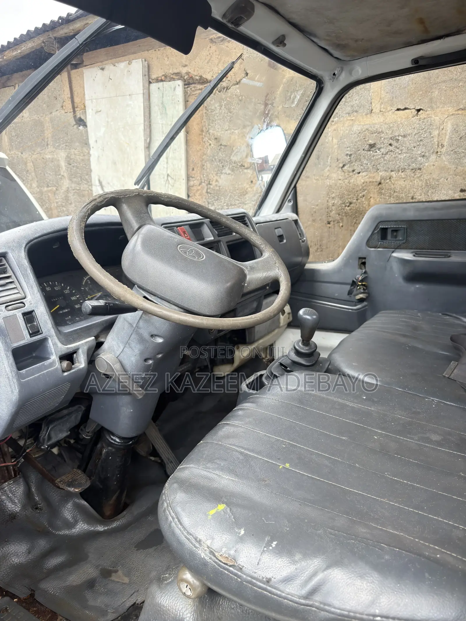 Toyota Dyna 200 Normal Hand 2rz Engine First Body