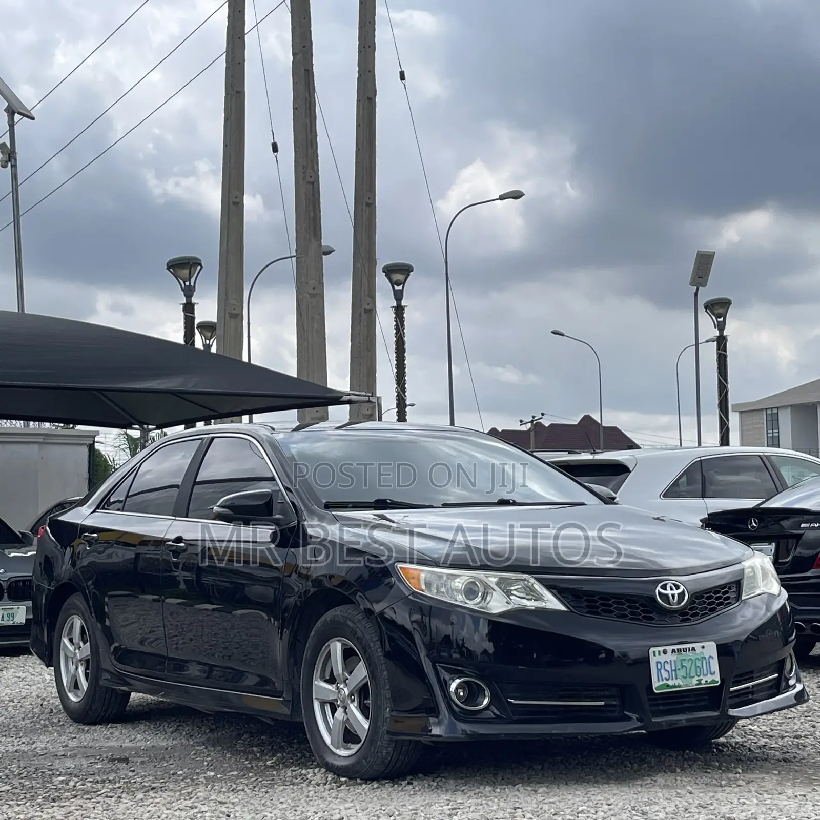 Toyota Camry SE V6 4dr Sedan (3.5L 6cyl 6A) 2013 Black