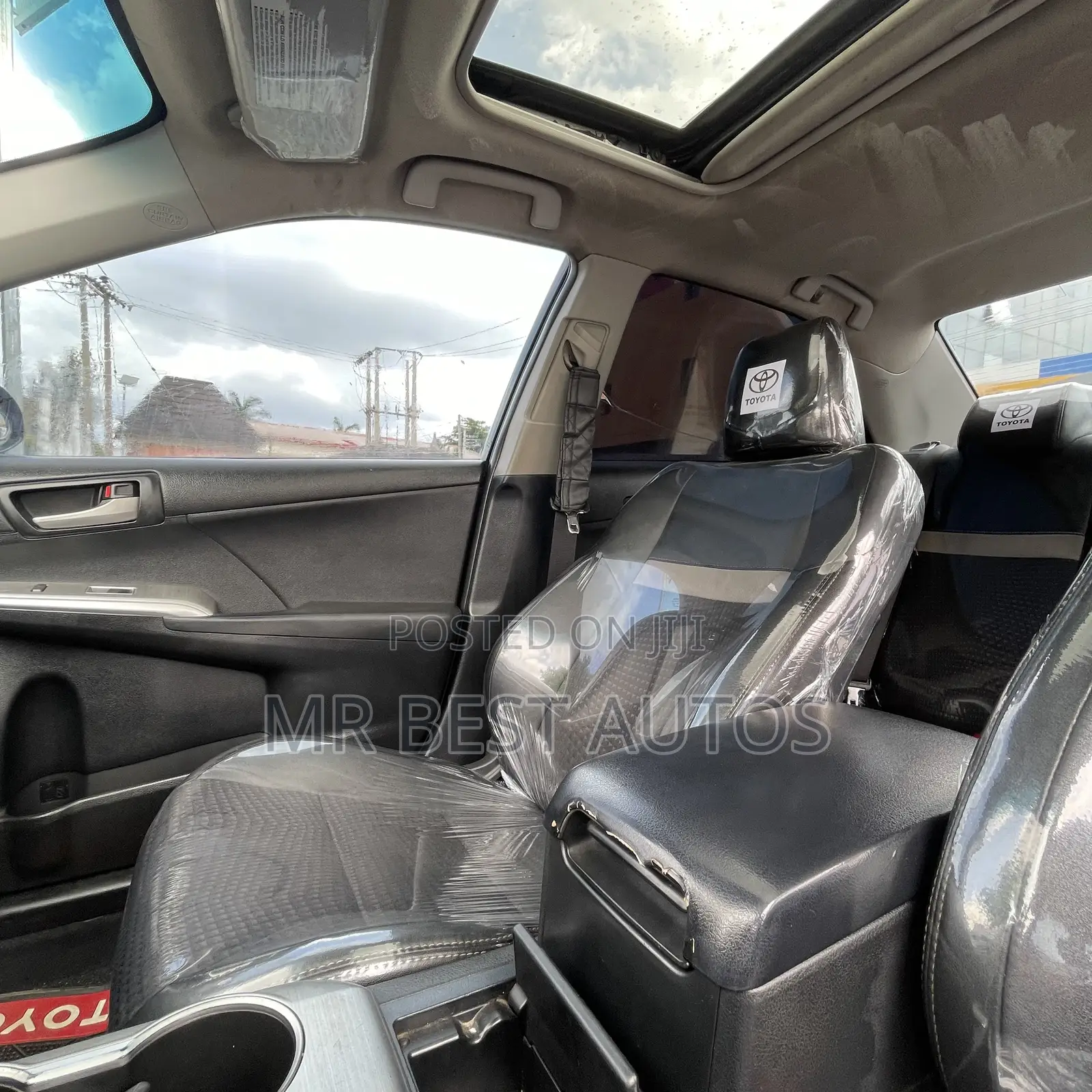 Toyota Camry SE V6 4dr Sedan (3.5L 6cyl 6A) 2013 Black