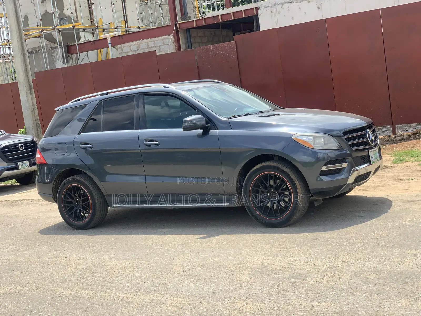 Mercedes-Benz M Class ML350 4MATIC 4dr SUV AWD (3.5L 6cyl 7A) 2014 Gray