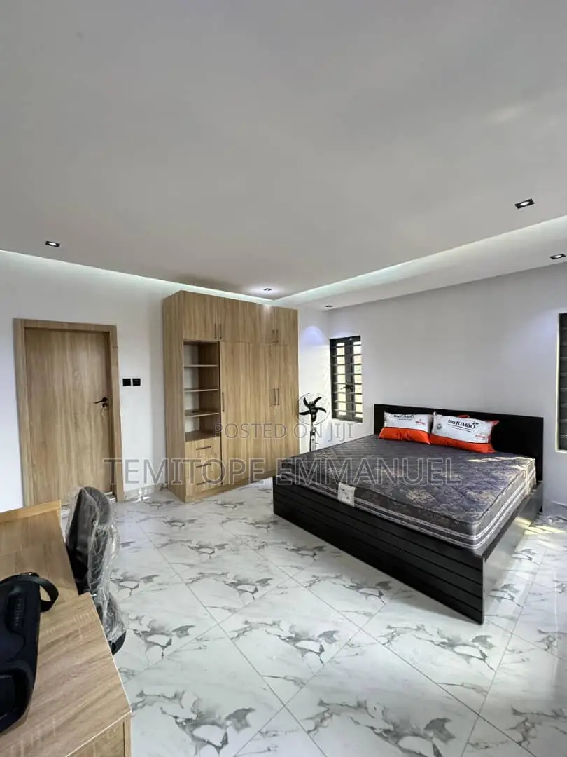 3bdrm Apartment in Ikoyi for rent