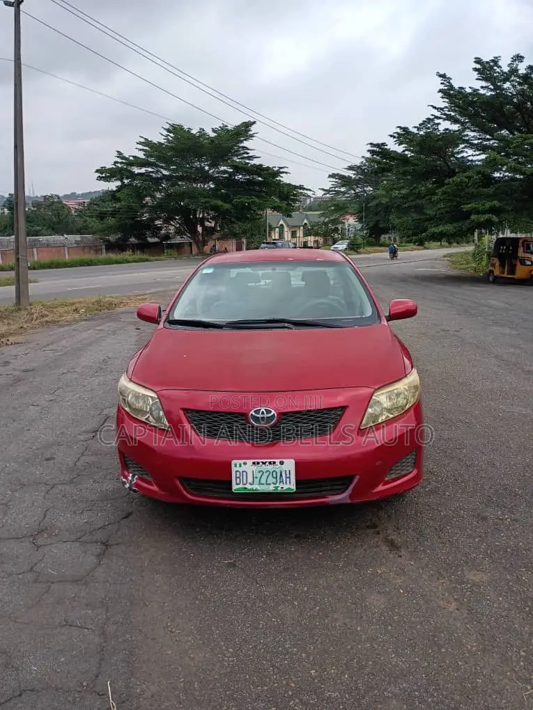 Toyota Corolla LE 4dr Sedan (1.8L 4cyl 4A) 2010 Red
