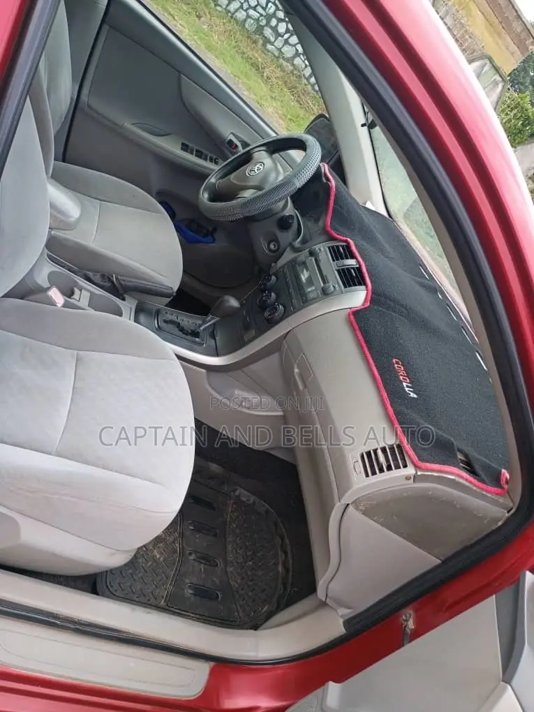 Toyota Corolla LE 4dr Sedan (1.8L 4cyl 4A) 2010 Red
