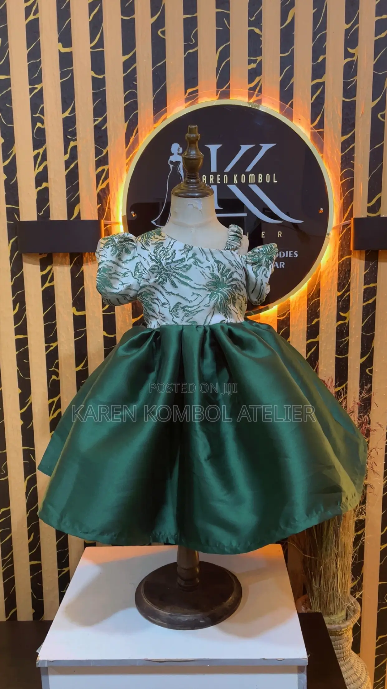 Elegant Emerald Green Girls Party Dress