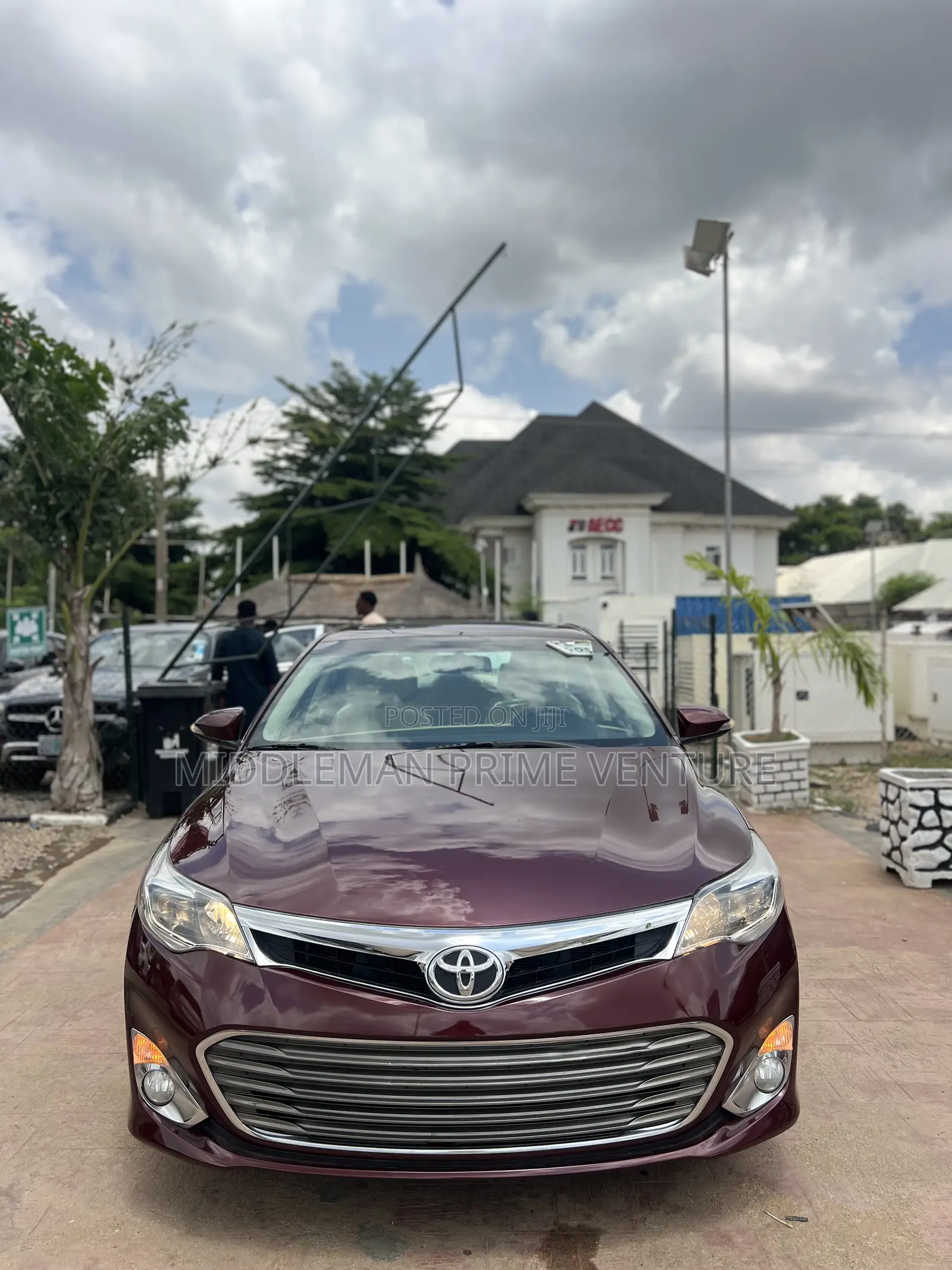 Toyota Avalon 2014 Maroon