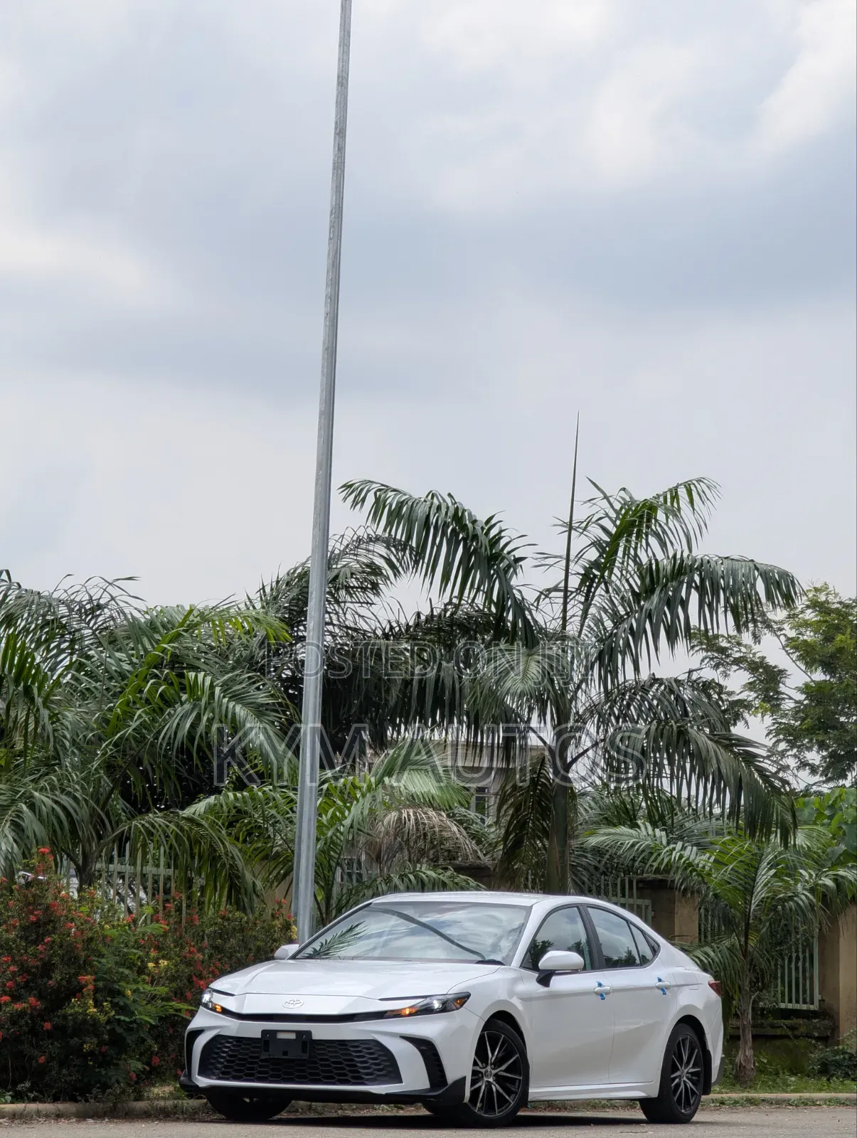 Toyota Camry 2026 White