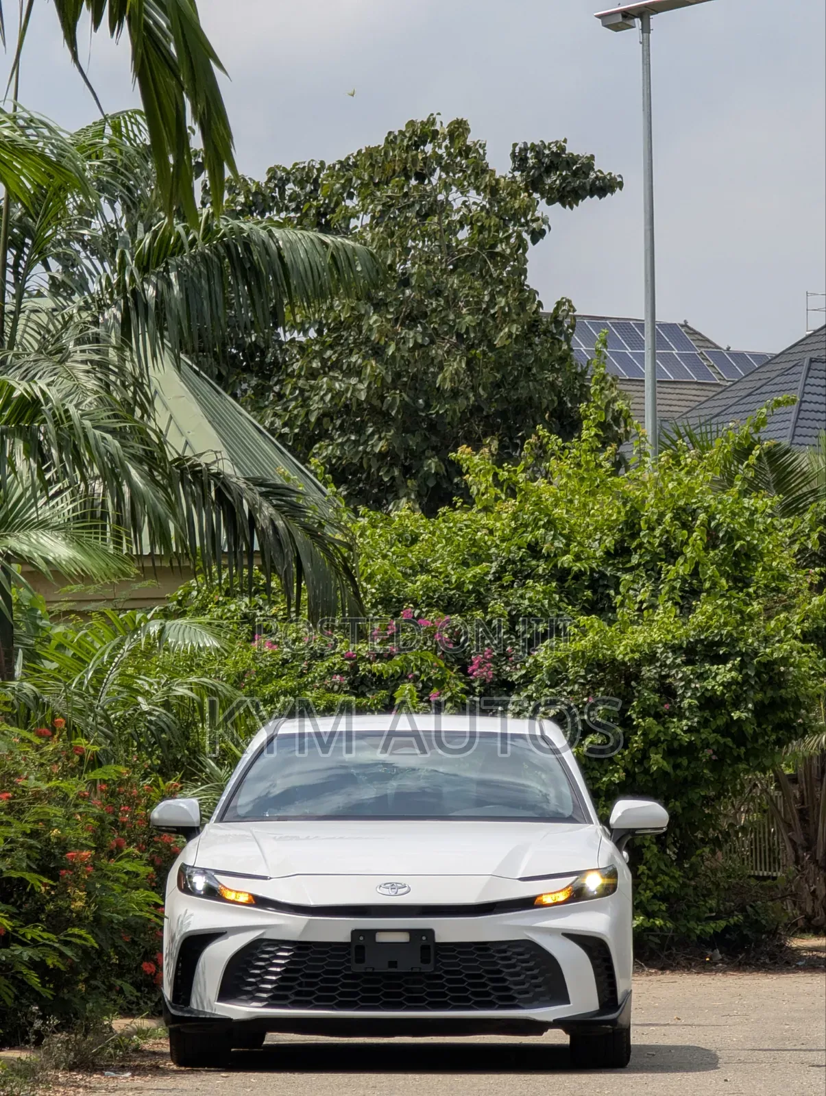 Toyota Camry 2026 White