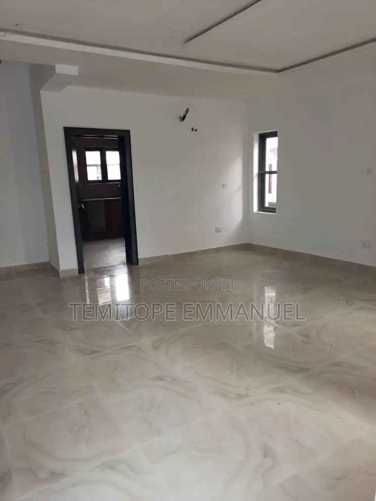 Furnished 4bdrm House in Ikate for sale