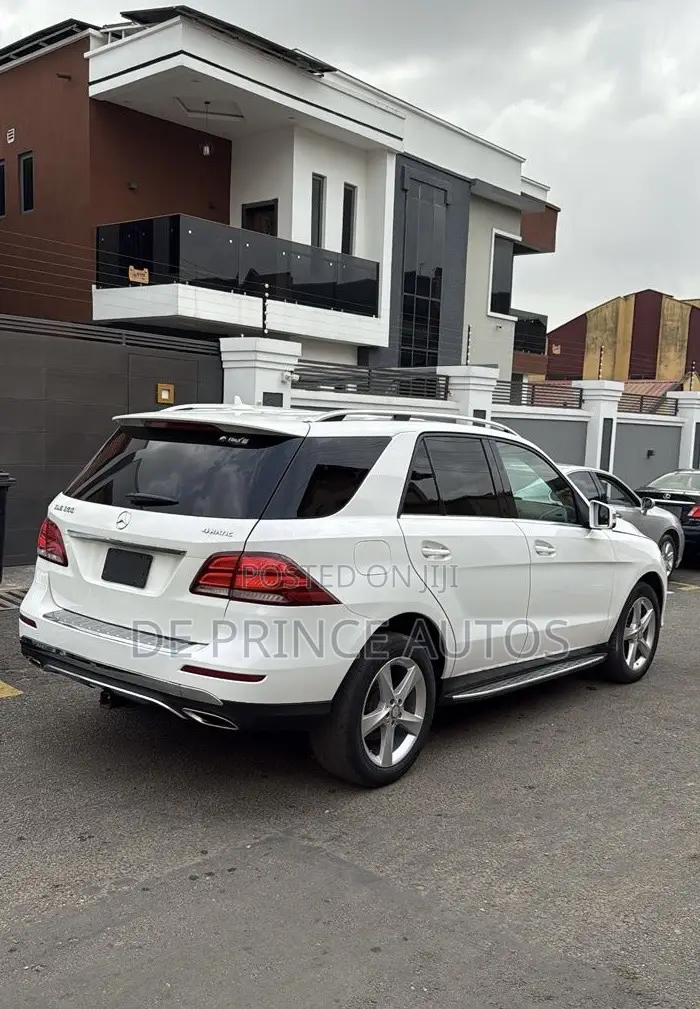 Mercedes-Benz GLE-Class 2016 White