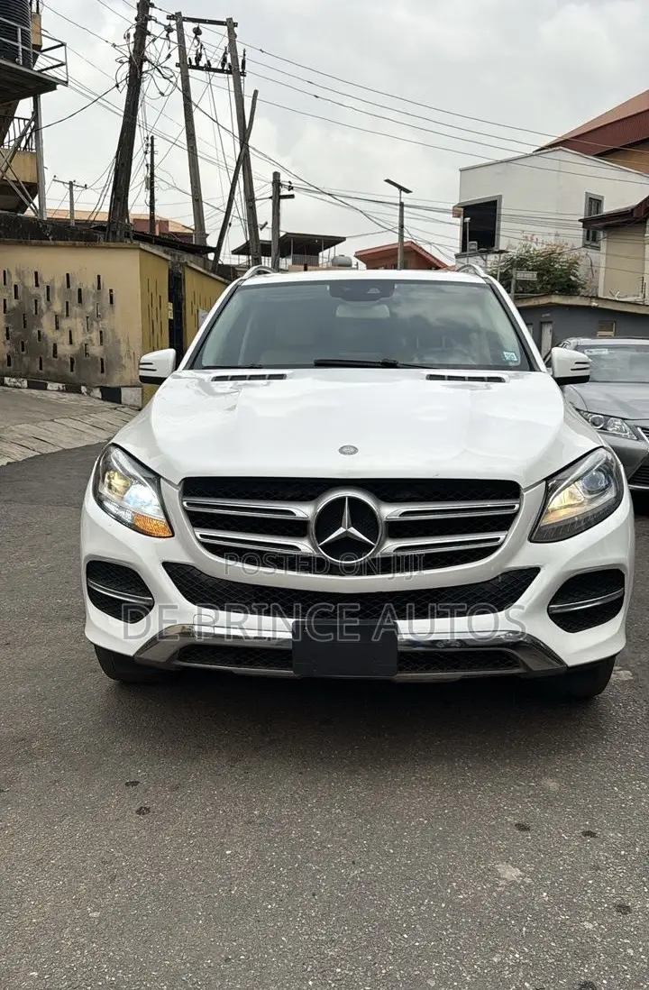 Mercedes-Benz GLE-Class 2016 White