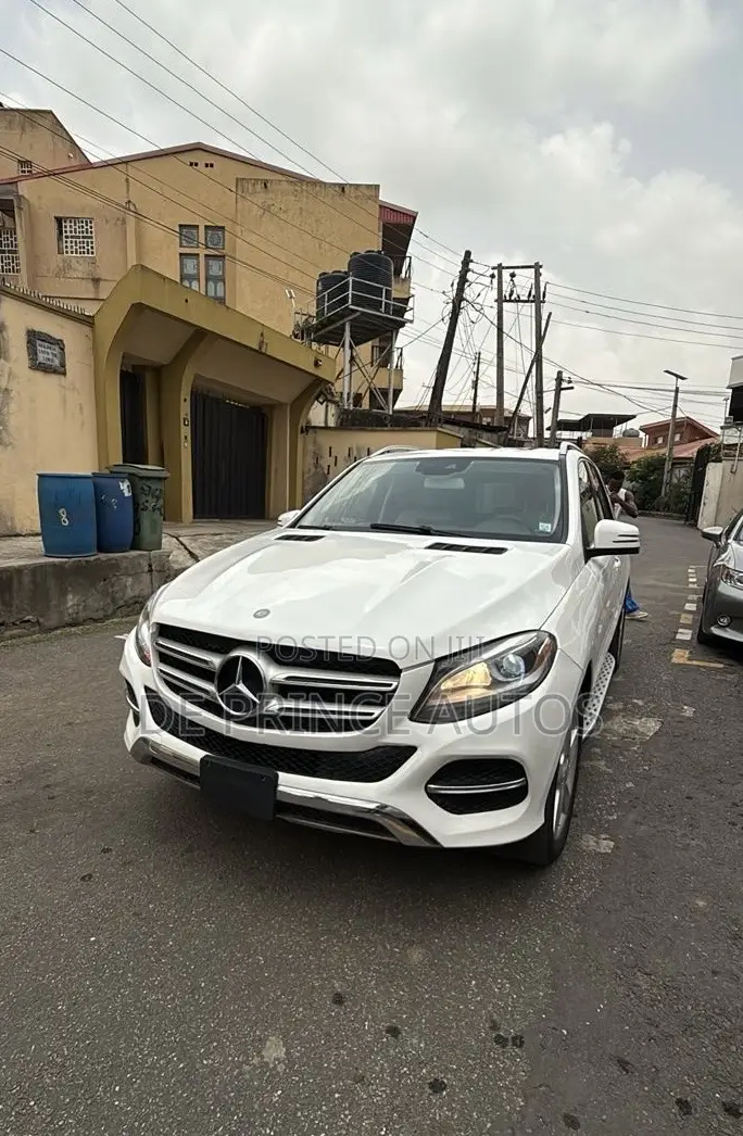 Mercedes-Benz GLE-Class 2016 White